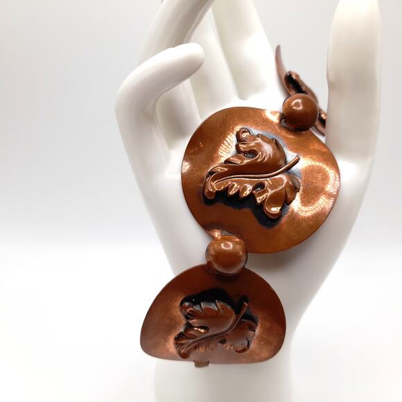 Vintage Copper Art Nouveau Leaf Link Bracelet, 7 Inches, 1950s - Picture 5 of 9